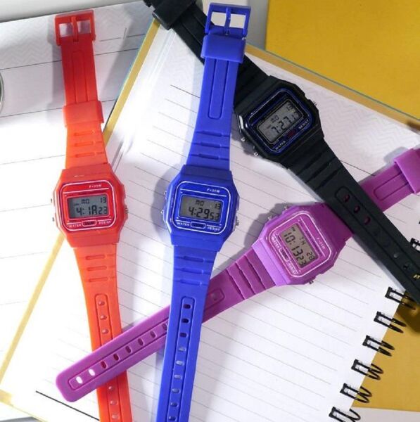 Jaga JL M1103-4JJX-2 640001 Genç Kol Saati