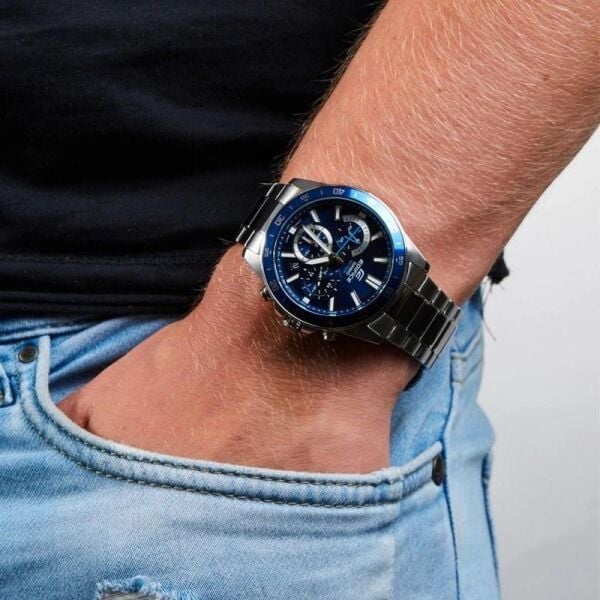 Casio Edıfıce EFV-570D-2AVUDF Erkek Kol Saati