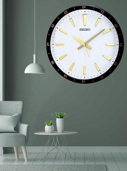 Seiko QXA802G Plastik Kasa Siyah Renkli 35 cm Çaplı 24 Saat Dilimli Modern Sessiz Saniye Mekanizmalı Duvar Saati