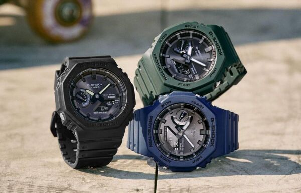 Casio G-Shock Karbon GA-B2100-3ADR Erkek Kol Saati