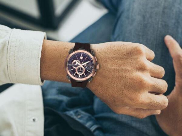 Wainer WA 16910-B Takometreli Fonsiyonlu Erkek Kol Saati