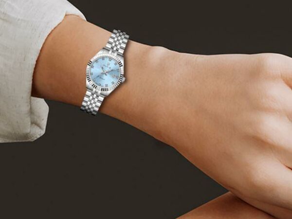 Wainer WA.19020-B Takvimli Kadın Kol Saati