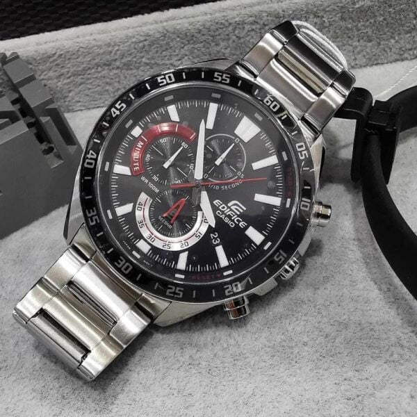 Casio Edıfıce EFV-620D-1A4VUDF Erkek Kol Saati