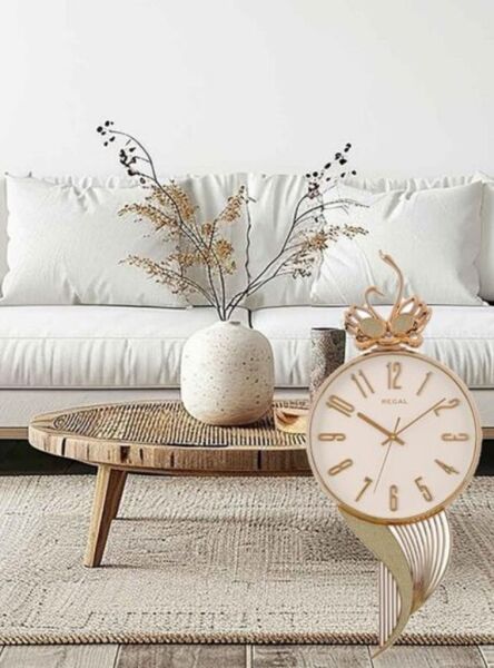 Regal 8422 GW Plastik Kasa Rose Renkli Kuğu Figürü Modern Sessiz Saniye Mekanizmalı Duvar Saati