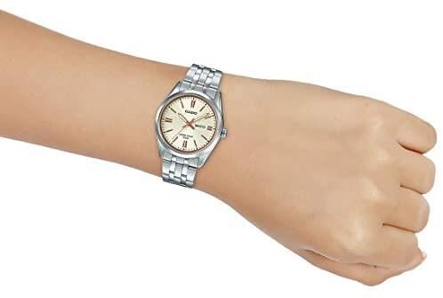 Casio LTP-1335D-9AVDF Kadın Kol Saati