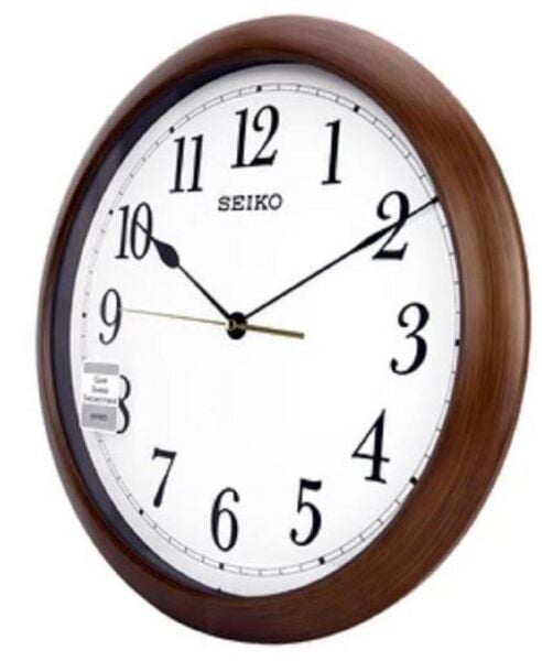 Seiko QXA598B Plastik Kasa Kahverengi Renkli 41 cm Çaplı Modern Dekoratif Sessiz Saniye Mekanizmalı Duvar Saati