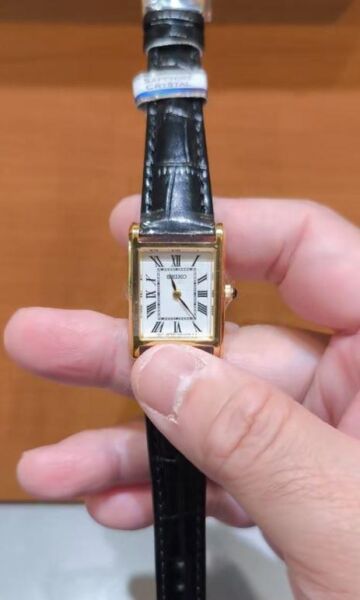 Seiko SWR108P1 Safir Cam 5 atm Kadın Kol Saati