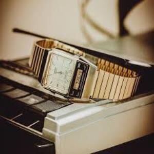 Casio AQ-800EG-9ADF Erkek Kol Saati
