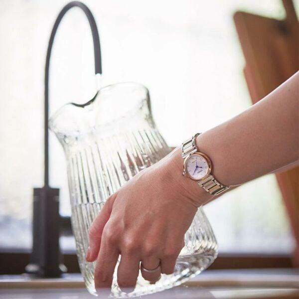 Citizen EM1136-87D Kadın Kol Saati