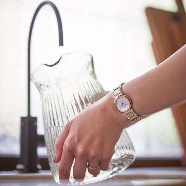 Citizen EM1136-87D Kadın Kol Saati