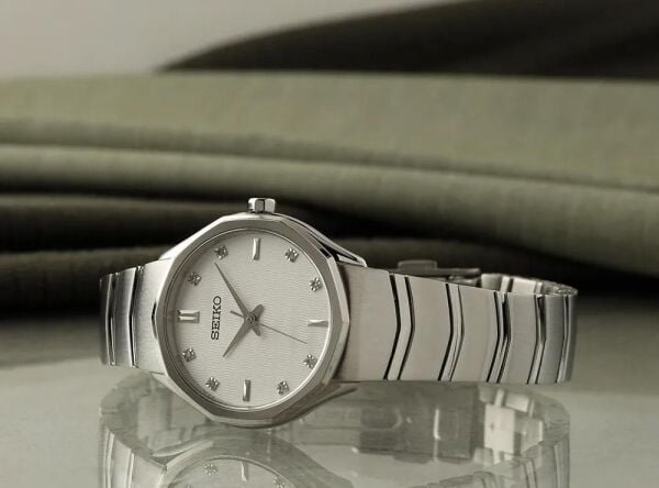 Seiko SUR615P1 Safir Cam 5 atm Japon Quartz Kadın Kol Saati