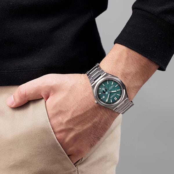 Citizen Zenshin Super Titanium Small Seconds NJ0180-80X Otomatik Erkek Kol Saati