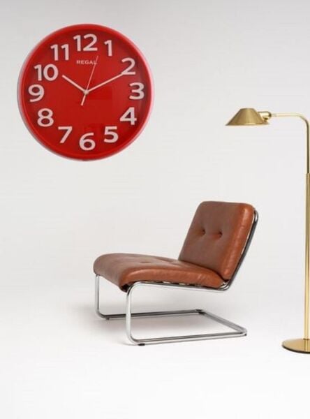 Regal 0916 RR Plastik Kasa Kırmızı Renkli 33 cm Çaplı Modern Sessiz Saniye Mekanizmalı Duvar Saati