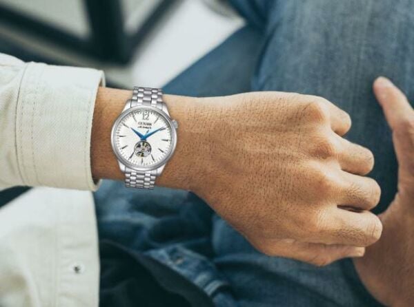 Citizen NH9131-73A Otomatik Erkek Kol Saati