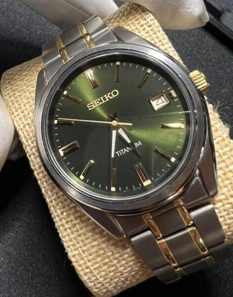 Seiko SUR377P Titanyum Kasa Safir Cam Quartz Erkek Kol Saati