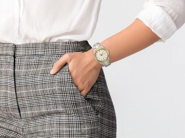 Seiko SUR636P1 Japon Quartz Kadın Kol Saati