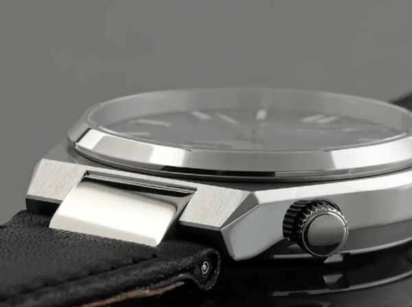 Citizen Tsuyosa Small Second NK5010-01H Otomatik Erkek Kol Saati