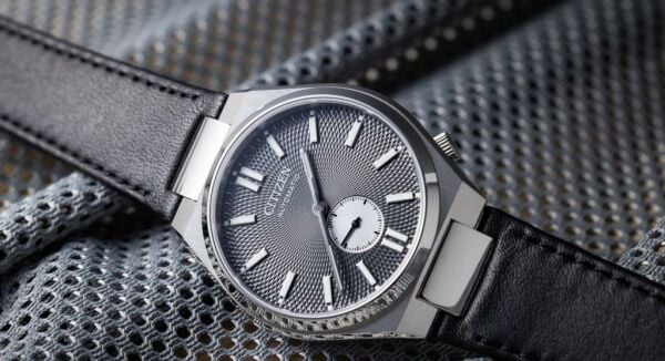 Citizen Tsuyosa Small Second NK5010-01H Otomatik Erkek Kol Saati