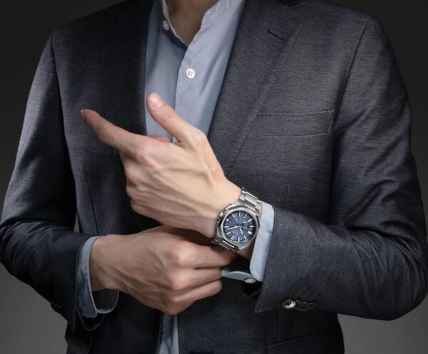 Seiko Astron SSJ013J GPS Solar Erkek Kol Saati