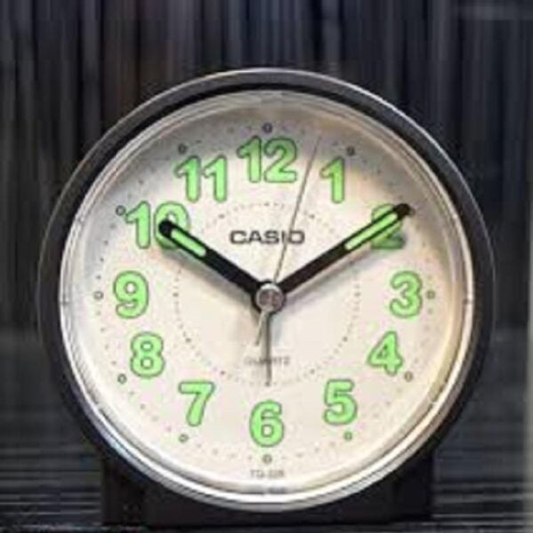 Casio TQ-228-1DF Siyah Beep Alarmlı Fosforlu Masa Saati