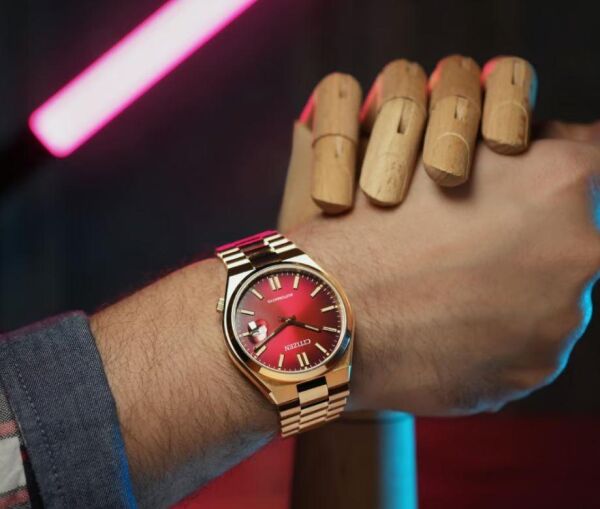 Citizen NJ0153-82X Erkek Kol Saati