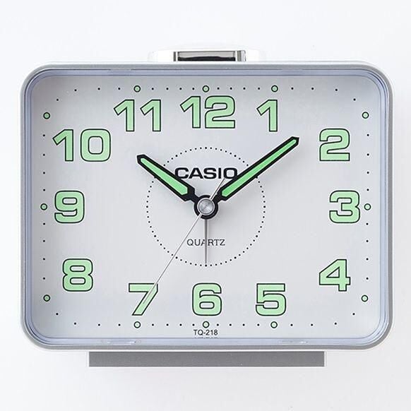 Casio TQ-218-8DF Gri Ertelemeli Beep Alarmlı Fosforlu Masa Saati
