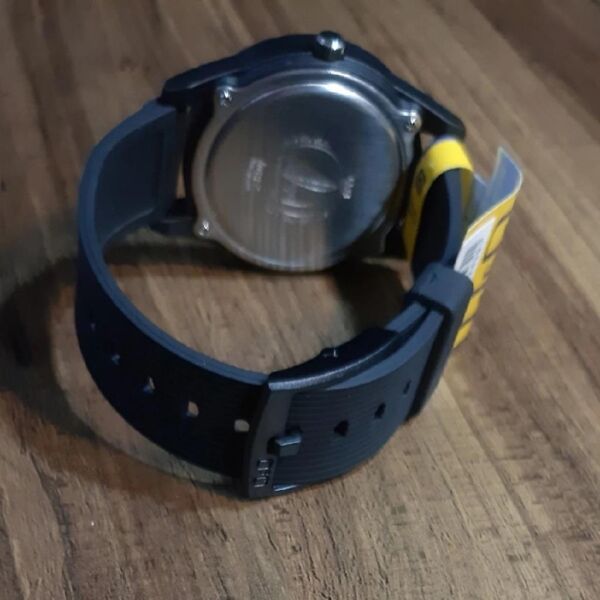 Q&Q VR52J016Y Siyah Renkli 10 Atm Su Geçirmez Genç Kol Saati