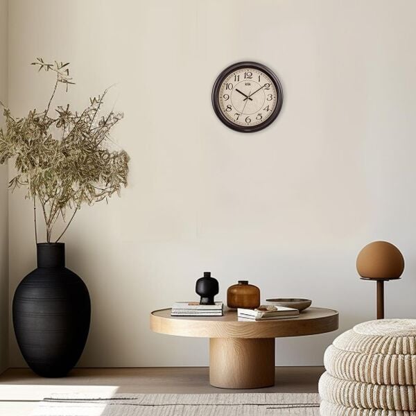 Klik Alfa Plastik Kasa Siyah Renkli 31 cm Çaplı Modern Sessiz Saniye Mekanizmalı Duvar Saati