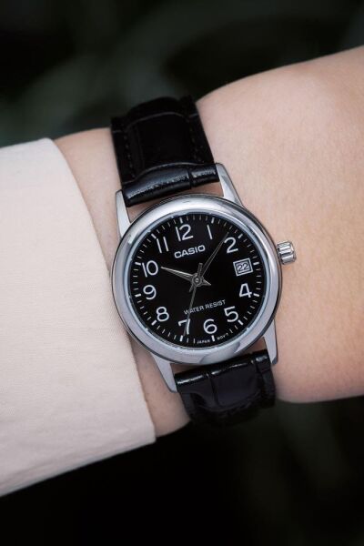 Casio LTP-V002L-1AUDF Kadın Kol Saati