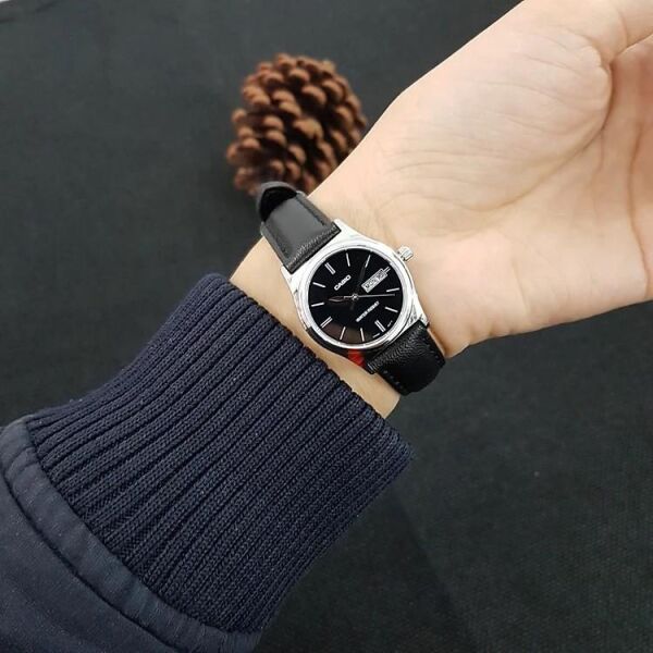 Casio LTP-V006L-1B2UDF Kadın Kol Saati