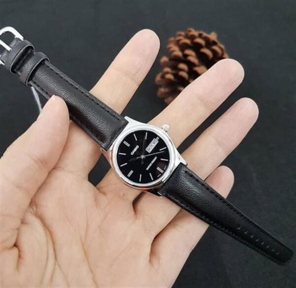 Casio LTP-V006L-1B2UDF Kadın Kol Saati