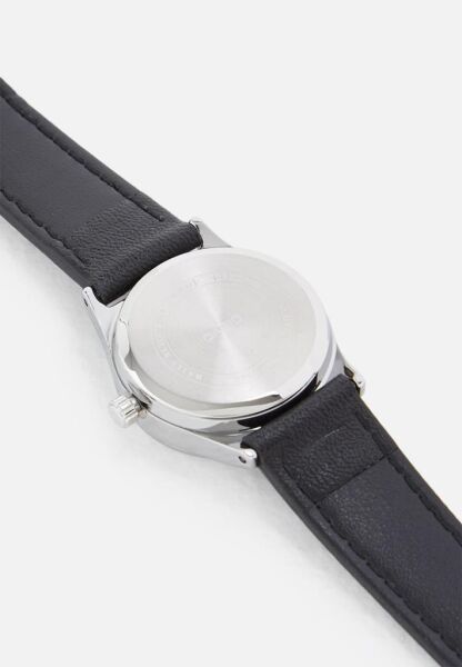 Casio LTP-V006L-1B2UDF Kadın Kol Saati