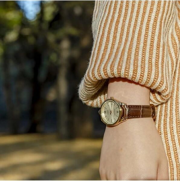 Casio LTP-V005GL-9BUDF Kadın Kol Saati