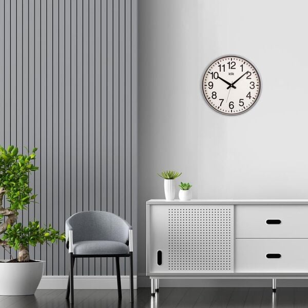 Klik Simplex Plastik Kasa Gri Renkli 37.5 cm Çaplı Modern Sessiz Saniye Mekanizmalı Duvar Saati