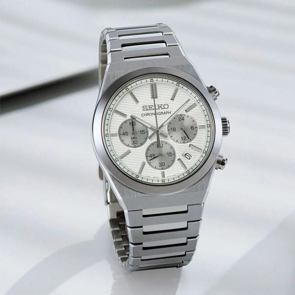 Seiko Chronograph  SSB451P1 Erkek Kol Saati