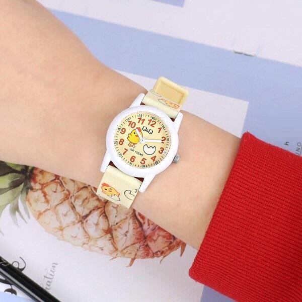 Q&Q V22A-018VY Civciv Desenli Silikon 10 Atm Su Geçirmez Çocuk Kol Saati
