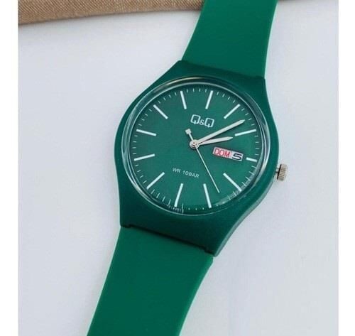 Q&Q A212J013Y Yeşil Renk Silikon 10 Atm Genç Kol Saati