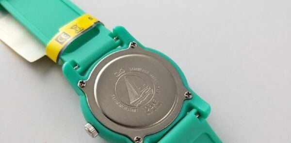 Q&Q VR41J004Y Silikon 10 Atm Su Geçirmez Çocuk Kol Saati