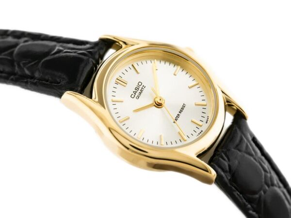 Casio LTP-1094Q-7ARDF Kadın Kol Saati