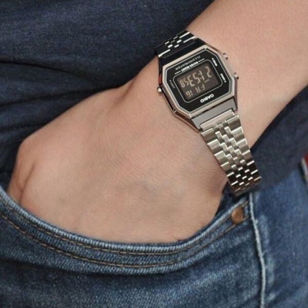 Casio LA680WA-1BDF Kadın Kol Saati