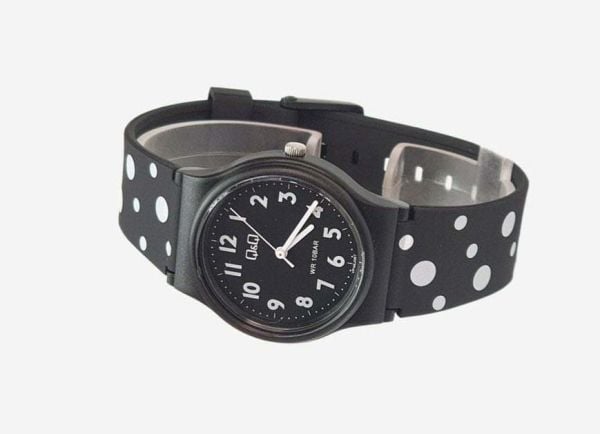 Q&Q VP46J067Y Beyaz Puanlı Çocuk Kol Saati