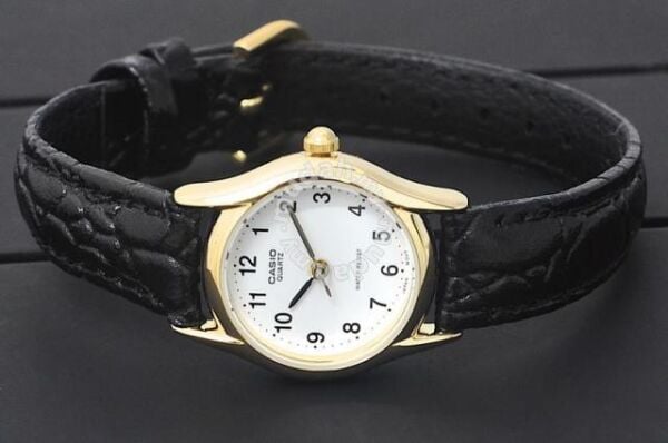Casio LTP-1094Q-7B1RDF Kadın Kol Saati