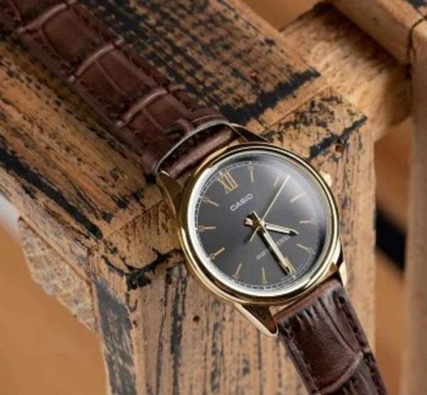 Casio LTP-V005GL-1B2UDF Kadın Kol Saati