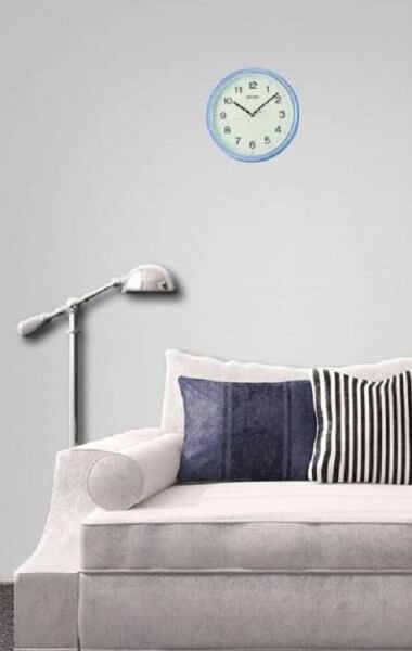 Seiko QHA008L Plastik Kasa Mavi Renkli 27.5 cm Çaplı Quartz Mekanizmalı Duvar Saati