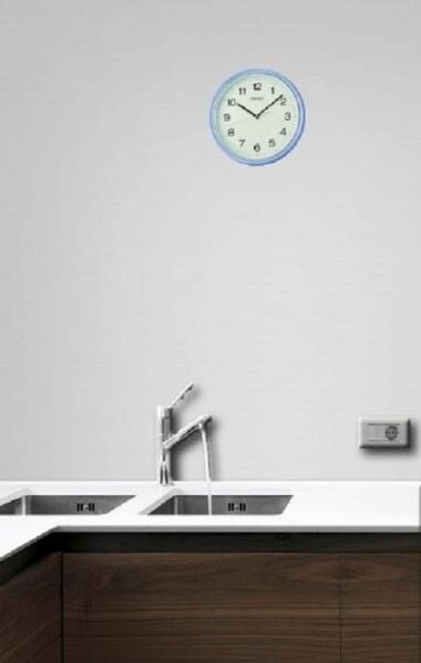 Seiko QHA008L Plastik Kasa Mavi Renkli 27.5 cm Çaplı Quartz Mekanizmalı Duvar Saati