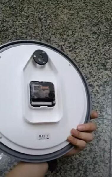 Seiko QHA008L Plastik Kasa Mavi Renkli 27.5 cm Çaplı Quartz Mekanizmalı Duvar Saati