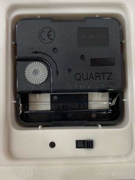 Seiko QHA010L Led Işıklı Duvar Saati