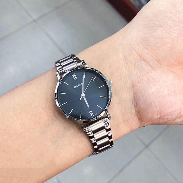Casio LTP-VT02D-1AUDF Kadın Kol Saati