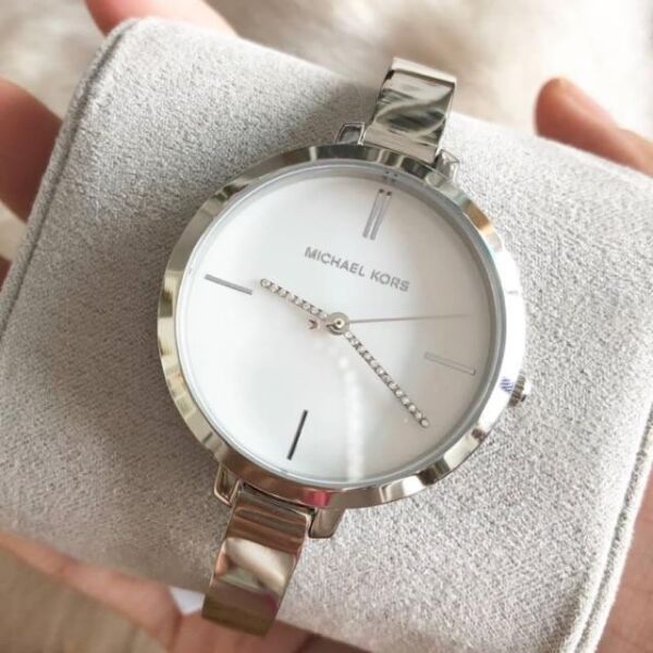 Michael Kors MK3733 Kadın Kol Saati
