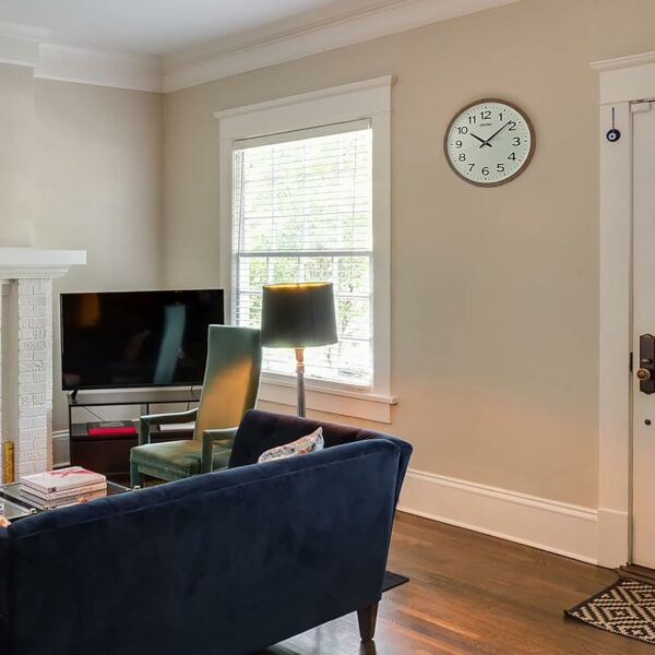 Seiko QXA799B LumiBrite Sessiz Saniyeli Ofis Salon Oda Duvar Saati